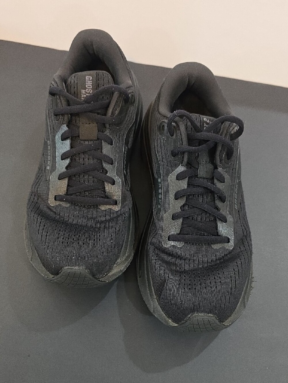 Brooks Ghost MAX 2 Women's Black Athletic Running Shoes Size 8 - Picture 5 of 10